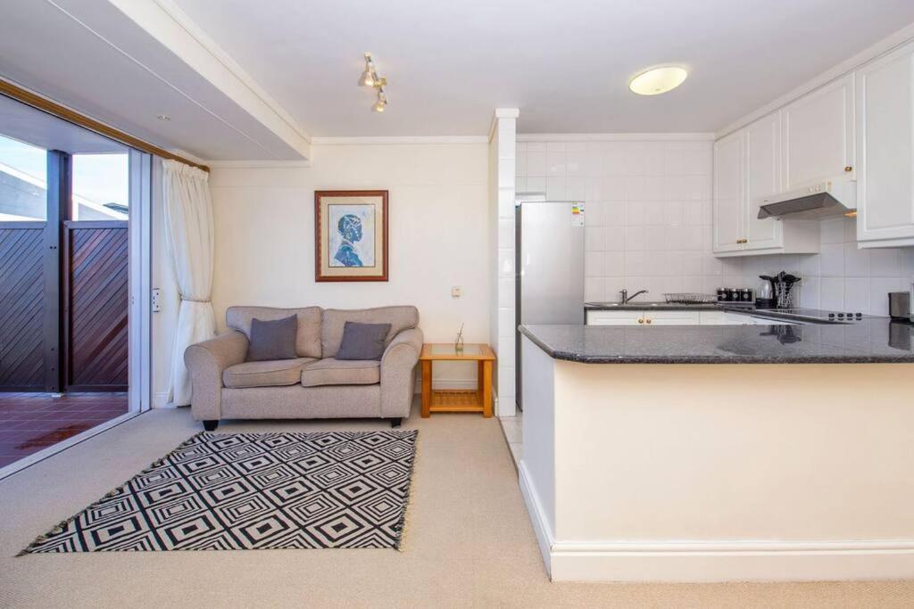 Appartement Sheer Nest à Knysna Extérieur photo